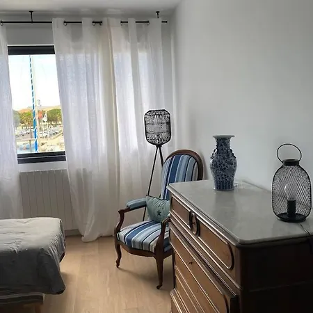Prázdninový dům Maison Entre Port Et